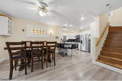 15 Stevens Rd, Belleville, NJ 07109 - Photo 6