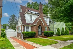15 Stevens Rd, Belleville, NJ 07109 - Photo 2