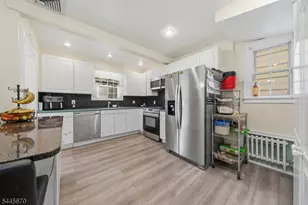15 Stevens Rd, Belleville, NJ 07109 - Photo 8