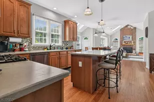 9 Meadow Run Rd, Holland Township, NJ 08848 - Photo 14