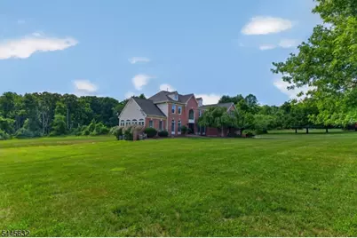 9 Meadow Run Rd, Holland Township, NJ 08848 - Photo 6