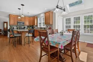 9 Meadow Run Rd, Holland Township, NJ 08848 - Photo 10