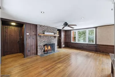 41 Summit Rd, Sparta Township, NJ 07871 - Photo 12