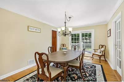 39 Whitney Dr, Berkeley Heights Township, NJ 07922 - Photo 20