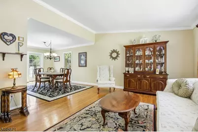 39 Whitney Dr, Berkeley Heights Township, NJ 07922 - Photo 6