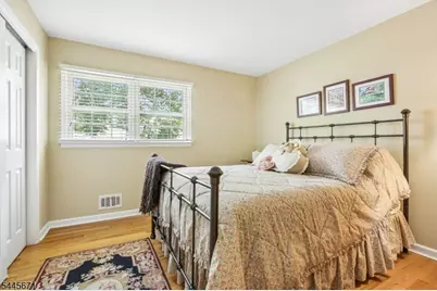 39 Whitney Dr, Berkeley Heights Township, NJ 07922 - Photo 28