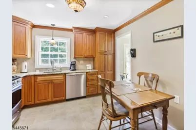 39 Whitney Dr, Berkeley Heights Township, NJ 07922 - Photo 22