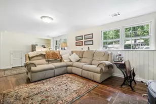 39 Whitney Dr, Berkeley Heights Township, NJ 07922 - Photo 8