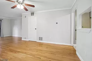 2 Cottage Pl, Morristown, NJ 07960 - Photo 4