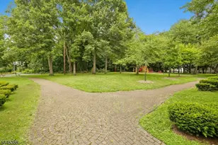 2 Cottage Pl, Morristown, NJ 07960 - Photo 24