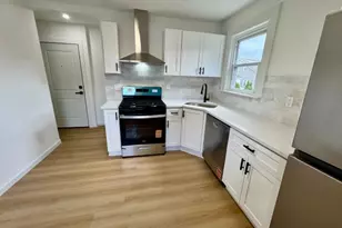662 Self Master Pkwy, Union Township, NJ 07083 - Photo 10