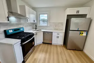 662 Self Master Pkwy, Union Township, NJ 07083 - Photo 12