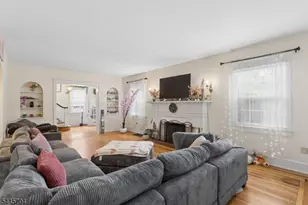 42 S State St, Vineland, NJ 08360 - Photo 14