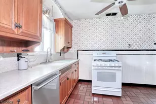 41 Martin Ave, Clifton, NJ 07012 - Photo 10