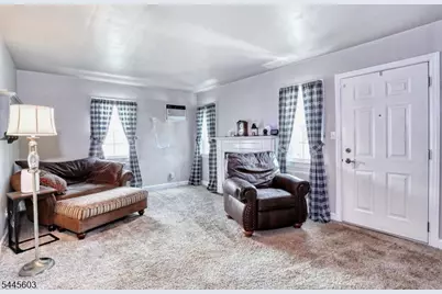 41 Martin Ave, Clifton, NJ 07012 - Photo 4