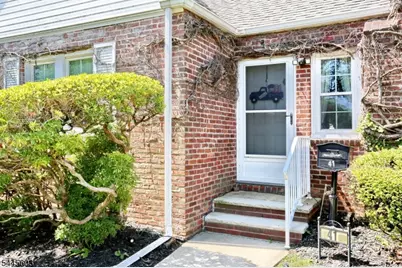 41 Martin Ave, Clifton, NJ 07012 - Photo 2