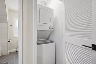 30 Edison St, Bloomfield, NJ 07003 - Photo 20