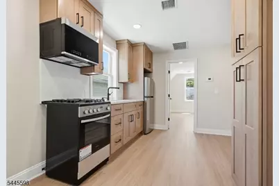 30 Edison St, Bloomfield, NJ 07003 - Photo 20