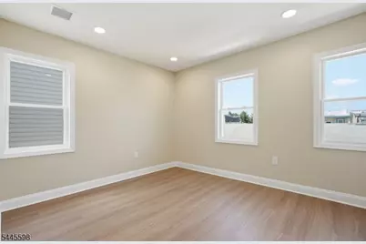 30 Edison St, Bloomfield, NJ 07003 - Photo 28
