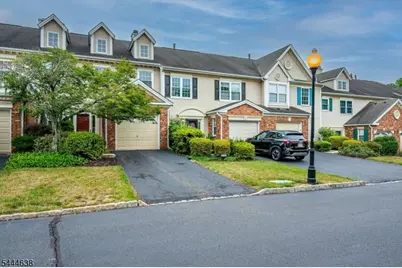 2103 Ackmen Ct, Bridgewater, NJ 08807 - Photo 2