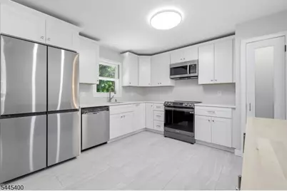 307 Nariticong Ave, Hopatcong, NJ 07843 - Photo 8