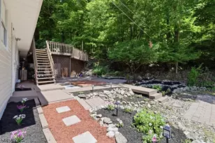 307 Nariticong Ave, Hopatcong, NJ 07843 - Photo 34
