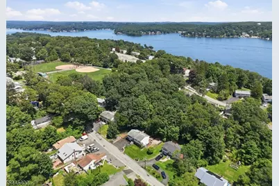 307 Nariticong Ave, Hopatcong, NJ 07843 - Photo 40