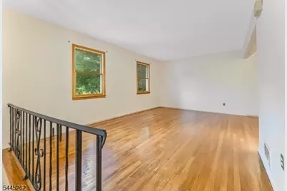 1065 Papen Rd, Bridgewater, NJ 08807 - Photo 4