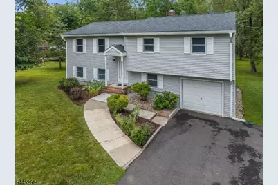 1065 Papen Rd, Bridgewater, NJ 08807 - Photo 2