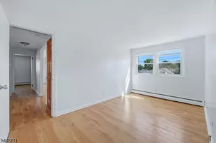 10 N Washington Ave, Woodbridge Township, NJ 07067 - Photo 22