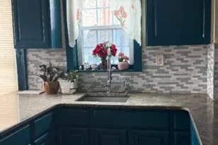 407 Jefferson Ave, Elizabeth, NJ 07201 - Photo 2