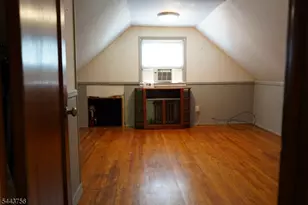 59 Pine St, Midland Park, NJ 07432 - Photo 10
