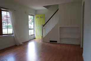 59 Pine St, Midland Park, NJ 07432 - Photo 4