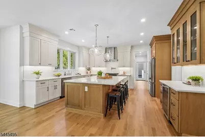 6 Deal Ln, Livingston, NJ 07039 - Photo 10