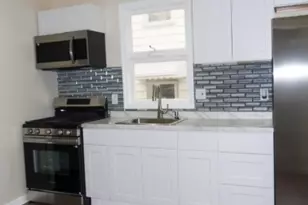 89 Van Riper Ave, Clifton, NJ 07011 - Photo 4