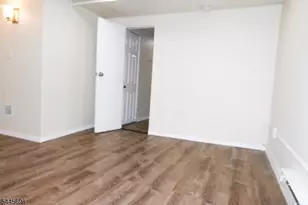 89 Van Riper Ave, Clifton, NJ 07011 - Photo 28