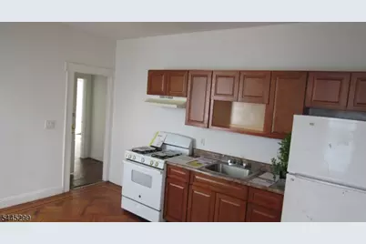 56 Sheridan St, Irvington, NJ 07111 - Photo 10