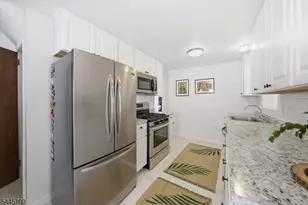 128 Livingston Rd, Linden, NJ 07036 - Photo 6