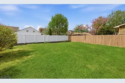 128 Livingston Rd, Linden, NJ 07036 - Photo 18