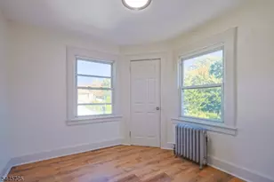 15 Hilltop Pl, Montclair, NJ 07042 - Photo 8