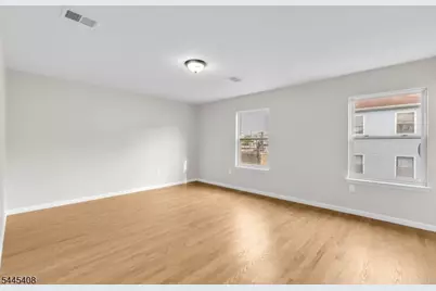 15-17 Wharton St, Newark, NJ 07114 - Photo 10
