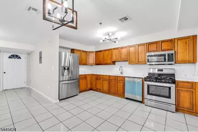 15-17 Wharton St, Newark, NJ 07114 - Photo 4