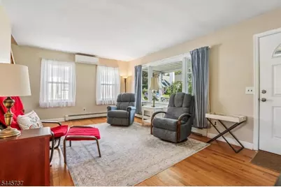 11 Woodward Ave, Bloomingdale, NJ 07403 - Photo 6