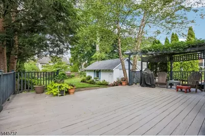 11 Woodward Ave, Bloomingdale, NJ 07403 - Photo 44