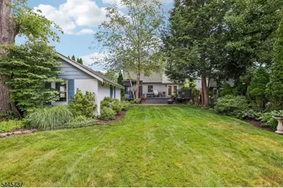 11 Woodward Ave, Bloomingdale, NJ 07403 - Photo 46