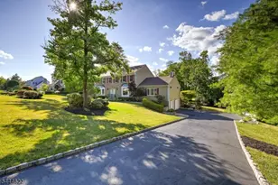 3 Dogwood Dr, Hillsborough Township, NJ 08844 - Photo 4