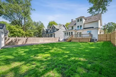 18 Burchfield Ave, Cranford Township, NJ 07016 - Photo 40