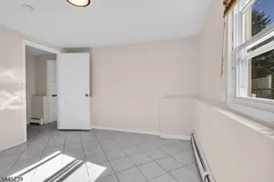 33 Oak Ave, Pequannock Township, NJ 07440 - Photo 22