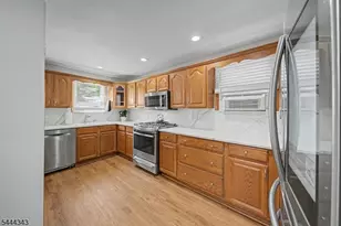 1 Clark St, Mine Hill, NJ 07803 - Photo 4