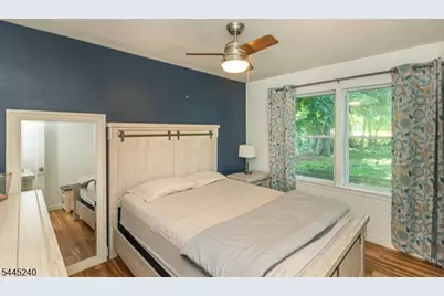 30 Tobyhanna Trl, Hopatcong, NJ 07843 - Photo 10
